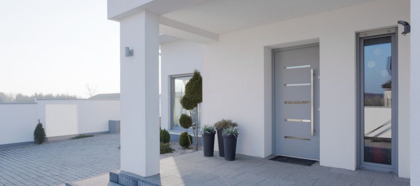 The Guide to Choosing Hurricane-Impact Doors